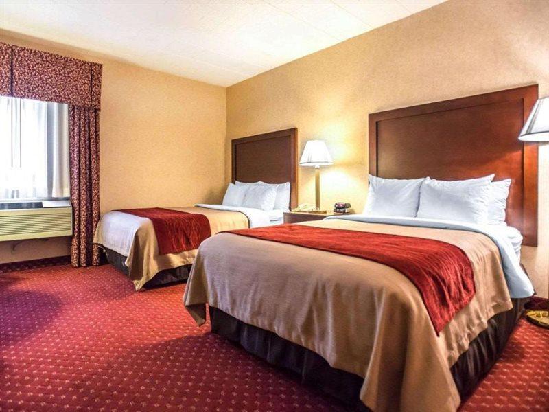 Comfort Inn Pocono Lakes Region Lake Ariel Kültér fotó